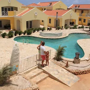  Resort Bonaire Village